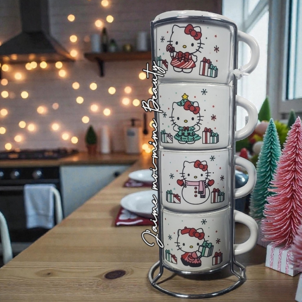 Hello Kitty Holiday Espresso Mug Tree Set